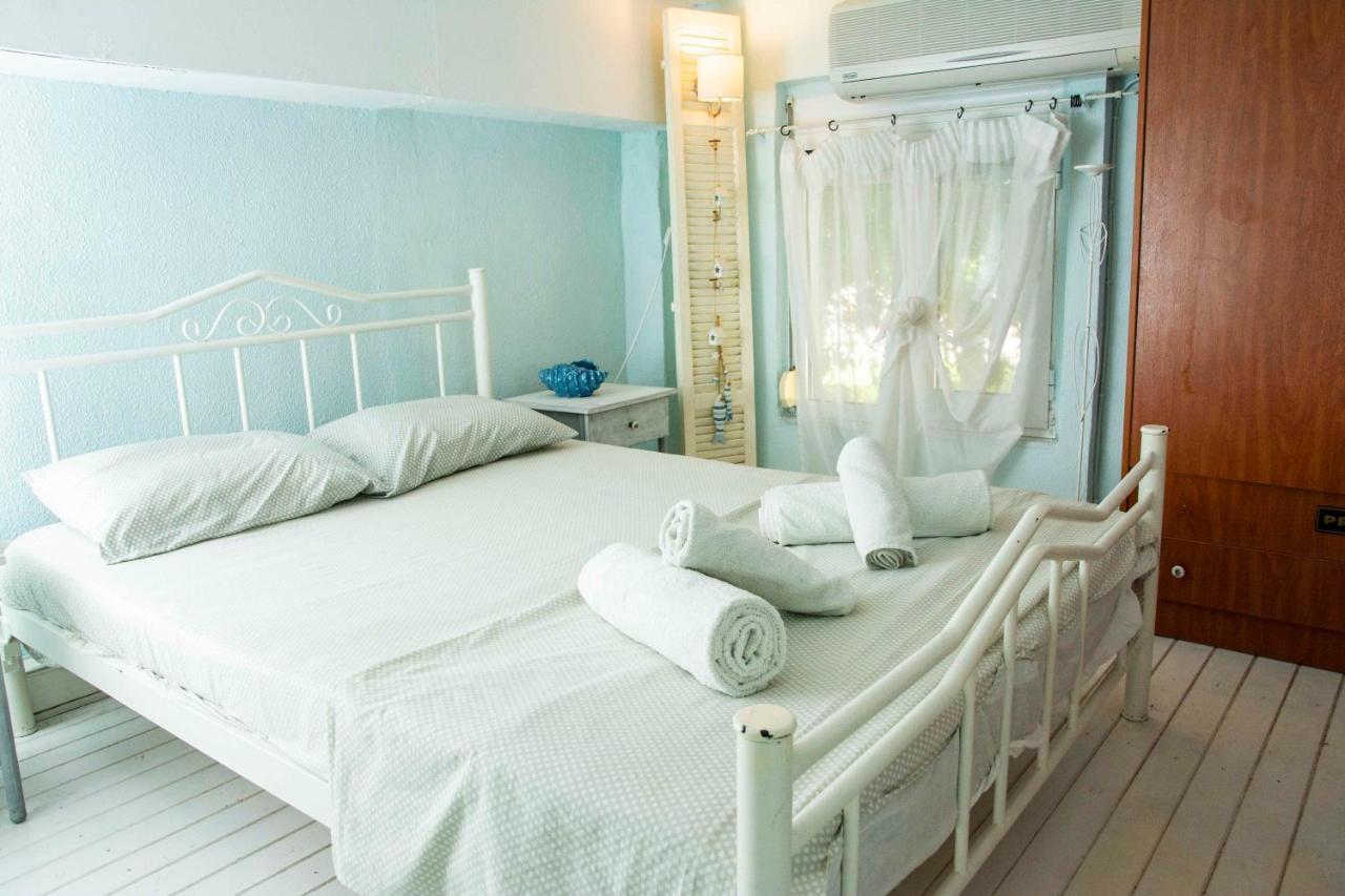 Modern 100m. From The Sea * Skala Fourkas
