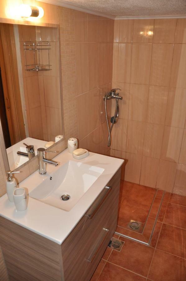Apartment Modern 100m. From The Sea
