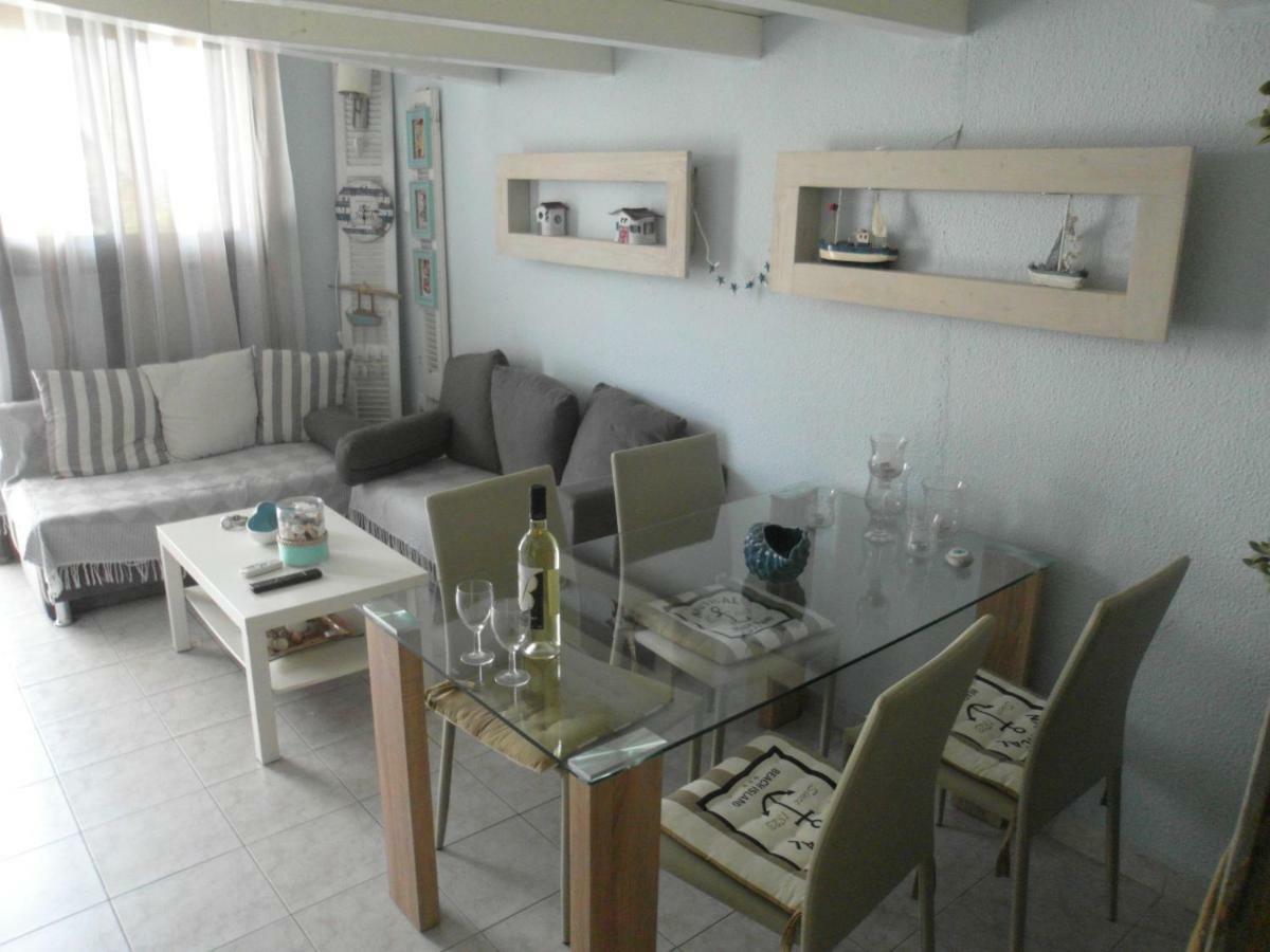 Modern 100m. From The Sea Apartment Skala Fourkas
